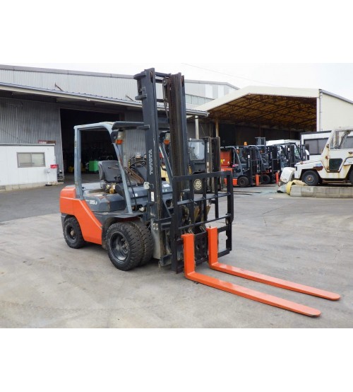 Xe nâng dầu 3.5 tấn Toyota 50-8FDJ35 gật gù lốp kép số sàn 2009